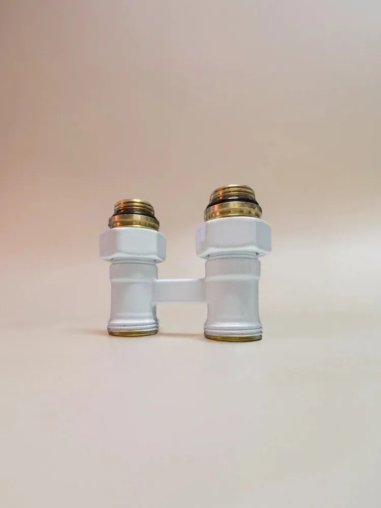 Узел нижнего подключения прямой 1/2"х3/4" EK (белый) Узел нижнего подключения прямой 1/2"х3/4" EK (белый)